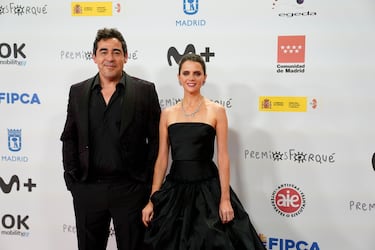 Los presentadores de la gala Pablo Chiapella y Macarena Gómez.