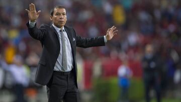 José Guadalupe Cruz continúa al frente del Atlas, a pesar de los malos resultados. El equipo suma apenas un punto de los últimos 15 disputados en el Apertura 2017.