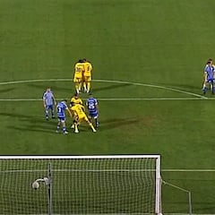 Thomas Galdames desató un lío ante Boca: ¡esto hizo antes del penal!