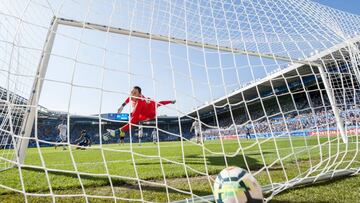 Keylor fue batido por Manu Garc&iacute;a.