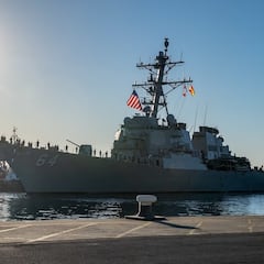 EEUU hace un nuevo movimiento estratégico desplegando un segundo destructor en la frontera sur: “Lograr el control operativo”