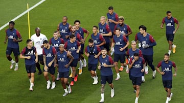 Lisbon (Portugal), 22/08/2020.- PSG players attend their team's training session in Lisbon, Portugal, 22 August 2020. Paris Saint-Germain will face Bayern Munich in the UEFA Champions League final on 23 August 2020. (Liga de Campeones, Lisboa) EFE/EP