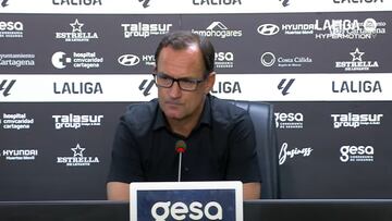 Joseba Etxeberria en rueda de prensa posterior al Cartagena FC - SD Eibar