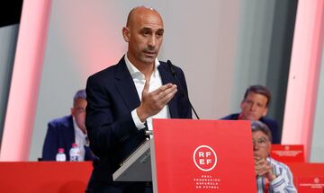 El presidente de la Real Federación Española de Fútbol, Luis Rubiales, durante su intervención en la Asamblea General de dicho organismo.
