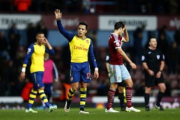 Alexis Sánchez jugó un correcto partido en el triunfo de Arsenal.