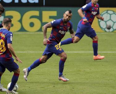 Barcelona: Koeman leads list of candidates to replace Setién