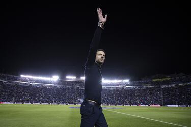 DT argentino, sinónimo de buen fútbol pero no de títulos en Cruz Azul; el pasado lo señala