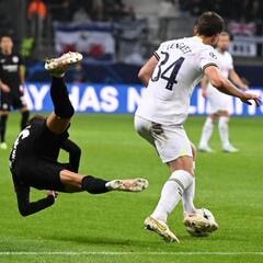 Con Borré en campo, Frankfurt y Tottenham empatan sin goles