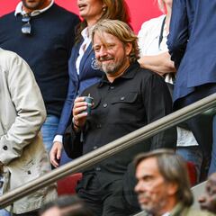 Revolución forzada en el Ajax