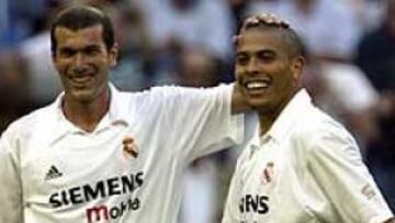 <b>CANDIDATOS.</B> Zidane y Ronaldo son ya, oficialmente, candidatos a ganar el premio a mejor jugador del mundo del año 2002 que concede la FIFA.