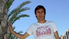 "Me ilusionaría jugar en El Molinón en Primera"