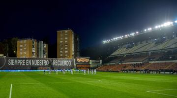 As¨ª han sido los emotivos minutos de silencio del deporte por la muerte de Maradona