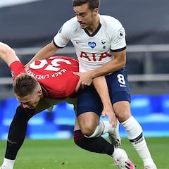 El Valencia se interesa en la cesión de Harry Winks