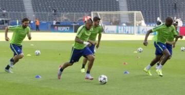 05/06/15 PREVIA FINAL CHAMPIONS LEAGUE
ULTIMO ENTRENAMIENTO DE LA JUVENTUS EN EL ESTADIO OLIMPICO DE BERLIN
ARTURO VIDAL