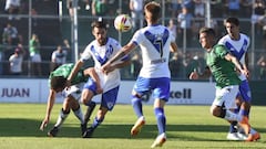 Vélez baja de la nube en campo de San Martín de San Juan