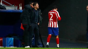 Giménez se marchó lesionado.