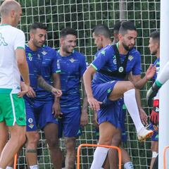 El Niza: "Quizá volvamos a por Ryad Boudebouz en invierno"