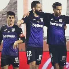 Diego Reyes debuta con triunfo sobre el Rayo Vallecano