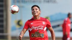 Ruidíaz amplía su mala racha con Perú: 4 goles en 37 partidos