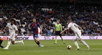 El 31 de marzo de 2019 marcó el gol que supuso el 3-2.