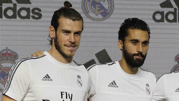 Arbeloa con Bale, en 2015.