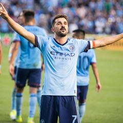Villa llegó a los 100 partidos en Estados Unidos con otro gol