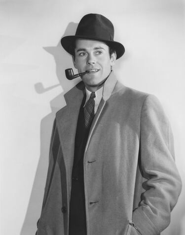 El Presidente de EE UU tiene que hacer frente a una crisis provocada por numerosos asteroides que se dirigen a la Tierra. En esta ocasión necesita la colaboración de la URSS para lanzar conjuntamente los misiles nucleares hacía los asteroides para evitar que caigan en la Tierra.