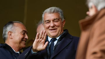 VILLARREAL (CASTELLÓN), 21/12/2025.- El presidente del Barça, Joan Laporta, este domingo, en el partido de la jornada 17 de LaLiga EA Sports, que disputan Villarreal CF y el FC Barcelona en el Estadio de la Cerámica. EFE/ Biel Alino