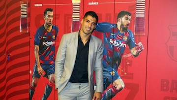 24/09/20 BARCELONA
DESPEDIDA DE LUIS SUAREZ EN EL CAMP NOU
VESTUARIO
PUBLICADA 25/09/20 NA MA14 1COL