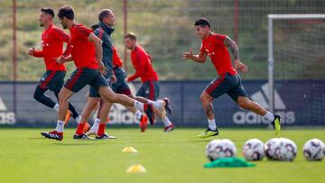 Kovac premia a James y sus compañeros tras días exigentes