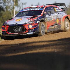 Ott Tanak manda en casa desde el principio