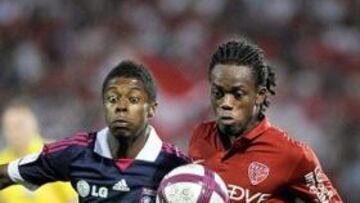 El Olympique de Lyon se aupa a la primera plaza