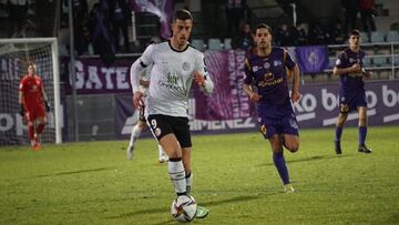 Empate sin goles en el derbi castellanoleonés disputado en la Nueva Balastera por el CD Palencia Cristo Atlético y el Salamanca CF UDS (0-0), correspondiente a la Jornada 15 en el Grupo 1 de Segunda División RFEF.