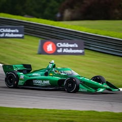 Una amarilla trastoca a Palou, pero está más cerca del líder