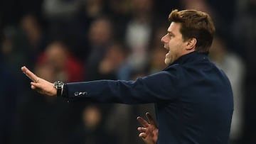 Tottenham Hotspur's Argentinian head coach Mauricio Pochettino gestures during the UEFA Champions League Group B football match between Tottenham Hotspur and Red Star Belgrade at the Tottenham Hotspur Stadium in north London, on October 22, 2019. (Photo by Glyn KIRK / AFP)
