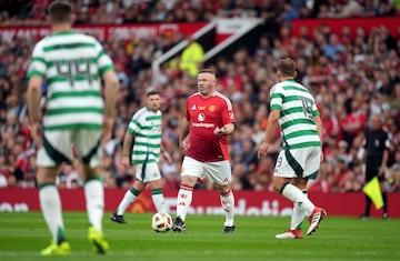Wayne Rooney vuelve a Old Trafford: su aspecto f¨ªsico, lo m¨¢s comentado