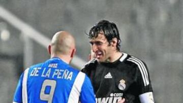 <b>¡IMPARABLES! </b>El Madrid de Juande se sobrepuso rápido del fiasco europeo del Liverpool. Ante un Espanyol respondón, Guti y Raul firmarón la Décima. ¡A cuatro puntos!