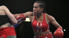 Cecilia Braekhus durante un combate.