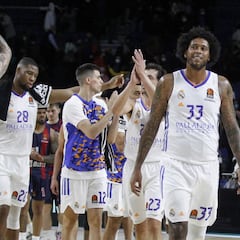 Randolph y Thompkins se cuelan en la fiesta de Yabusele