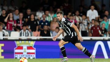 Dani Perejón, ante el Hércules CF.