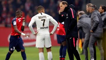 Tuchel habla con Mbappé durante el Lille-PSG.