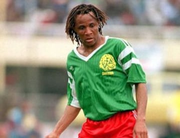 Cyril Makanaki, jugador de Camerún en los ochenta. Sin comentarios.