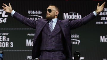 Which soccer team is Conor McGregor going to buy?