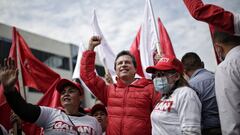 Juan Manuel Galán anuncia que el Nuevo Liberalismo apoyará a Rodolfo Hernández.