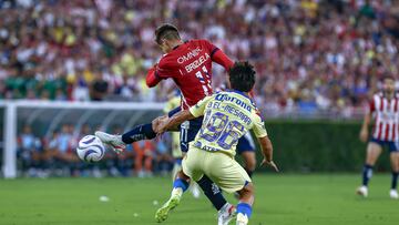 La nueva joya del fútbol vio minutos en la victoria del Club América de 2 a 0 contra Chivas en el ‘Clásico’ amistoso jugado en Los Ángeles.