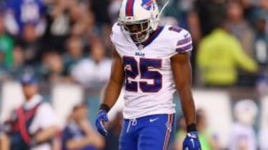 LeSean McCoy, corredor de Buffalo Bills, luchó cada yarda como un gladiador pero no pudo evitar la derrota de los Bills.