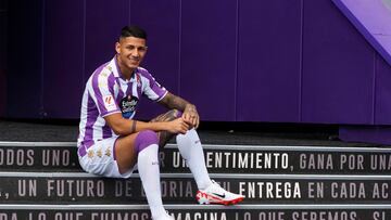 Valladolid. 30/8/2023. presentación de Marcos André como nuevo jugador del real Valladolid. Photogenic/Miguel Ángel Santos