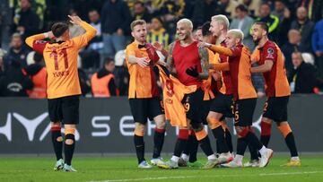 El Galatasaray logra una victoria cómoda contra el Fenerbahce