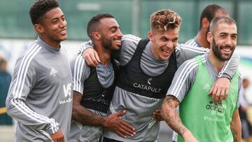 Lozano, Akapo, Alejo y PErea, durante un entrenamiento del Cádiz.