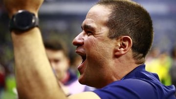 Andre Soares Jardine head coach of America during the final second leg match between America and Cruz Azul as part of the Torneo Clausura 2024 Liga BBVA MX at Azteca Stadium on May 26, 2024 in Mexico City, Mexico.